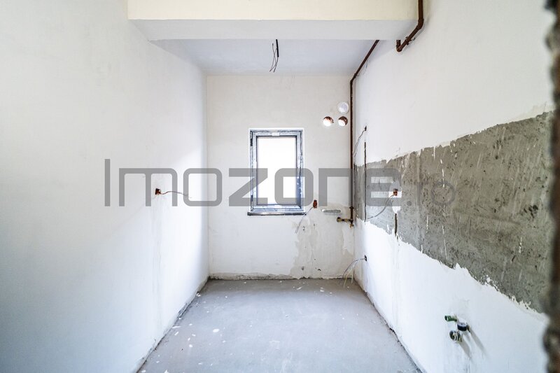 Militari- Margelelor 3 Camere, 87 mp, decomandat, 2 balcoane, zona de case,